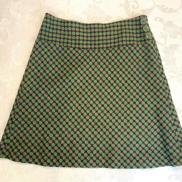 Green pattern skirt - Ann Taylor Loft, size 8 - Picture 1 of 4